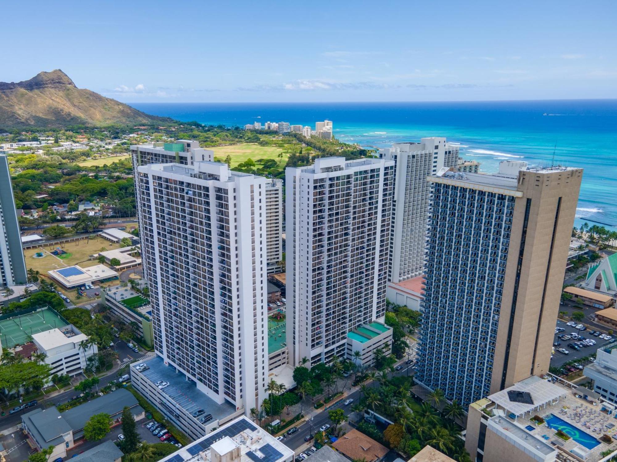 Ocean & Diamond Head Views - Near Beach - Parking! Гонолулу Экстерьер фото
